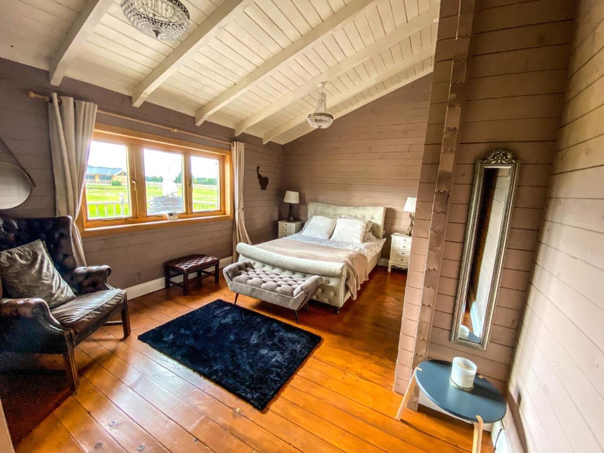 Holiday home Beautiful 3-bed Luxury Private In *