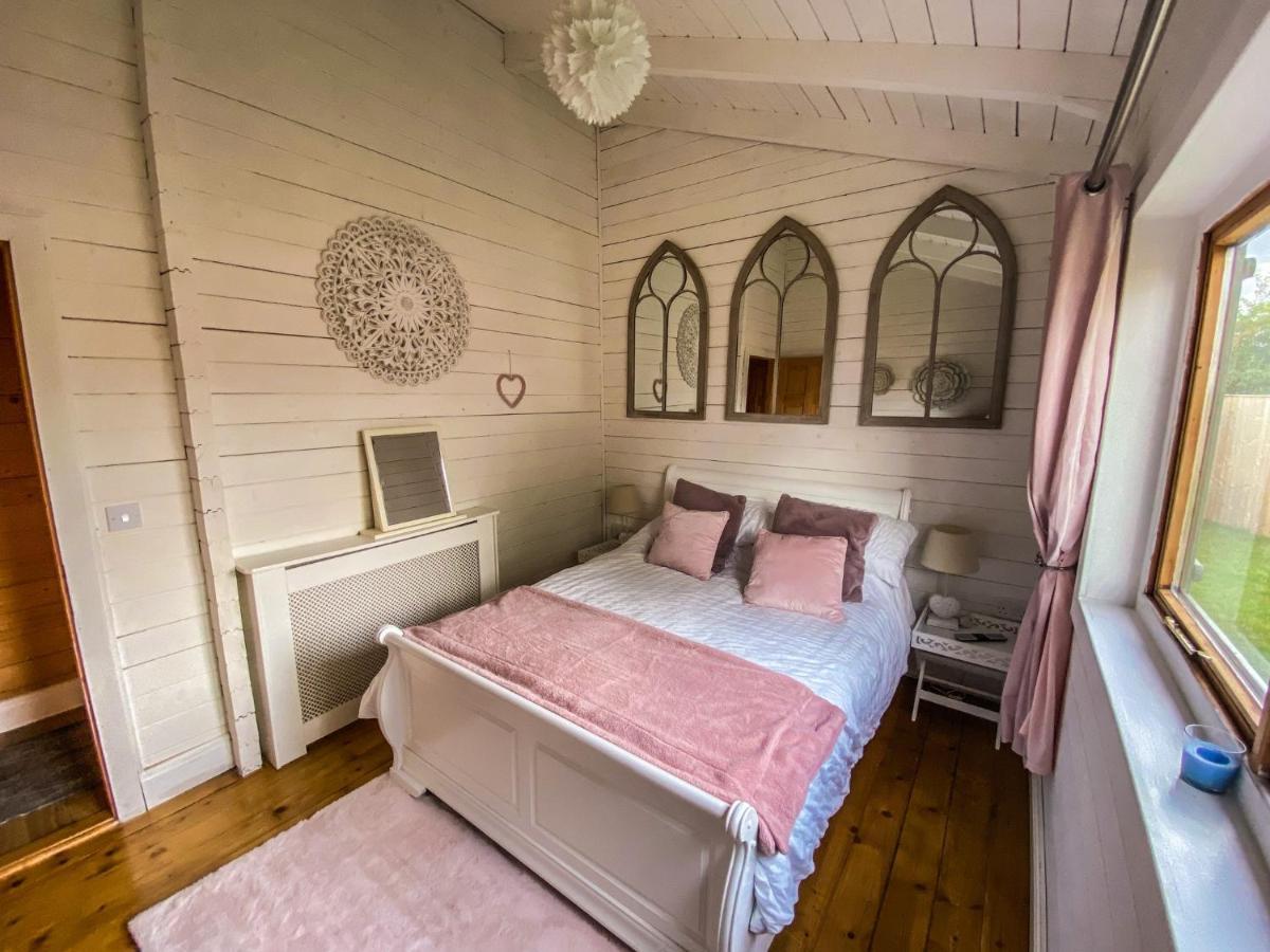 Beautiful 3-bed Luxury Private In *